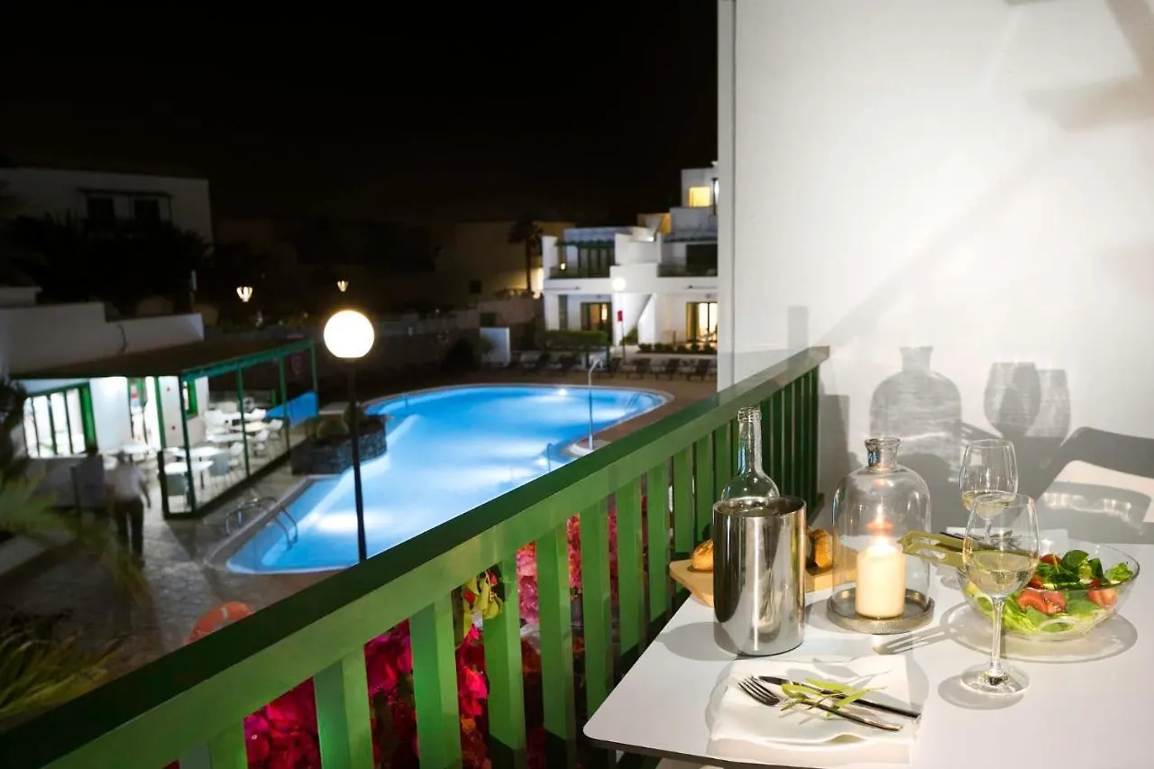 Apartamentos El Guarapo Costa Teguise 3*,