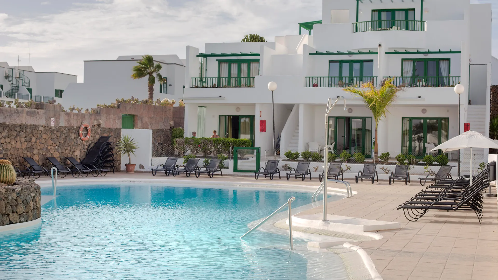 Apartamentos El Guarapo Costa Teguise Aparthotel